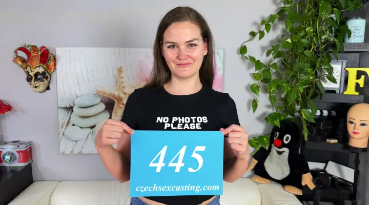 Poland brunette makes the most of a casting fuck